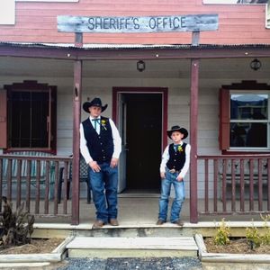 Meet your Posher, Brad